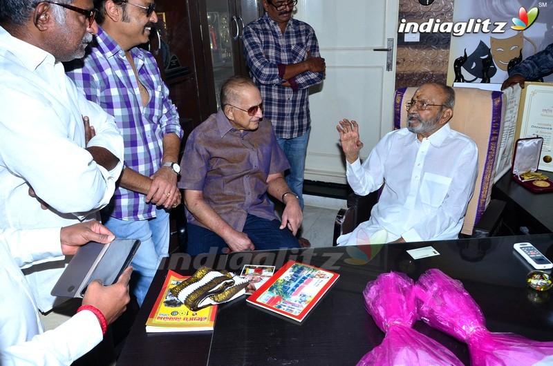 Superstar Krishna Meets Dadasaheb Phalke Awardee K Viswanath