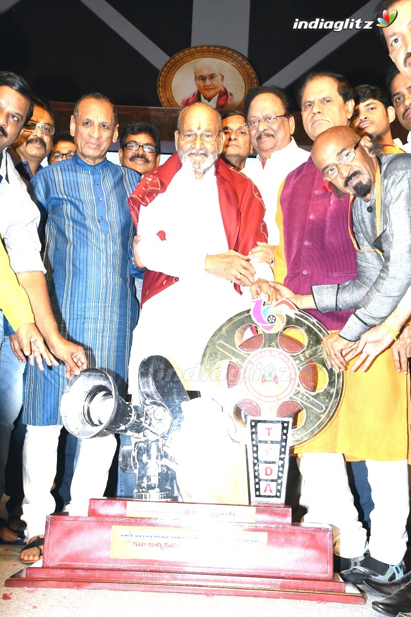 Film Directors Association Felicitates K Viswanath