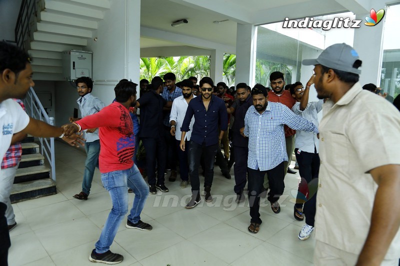 'Yuddham Sharanam' Team Tour In AP