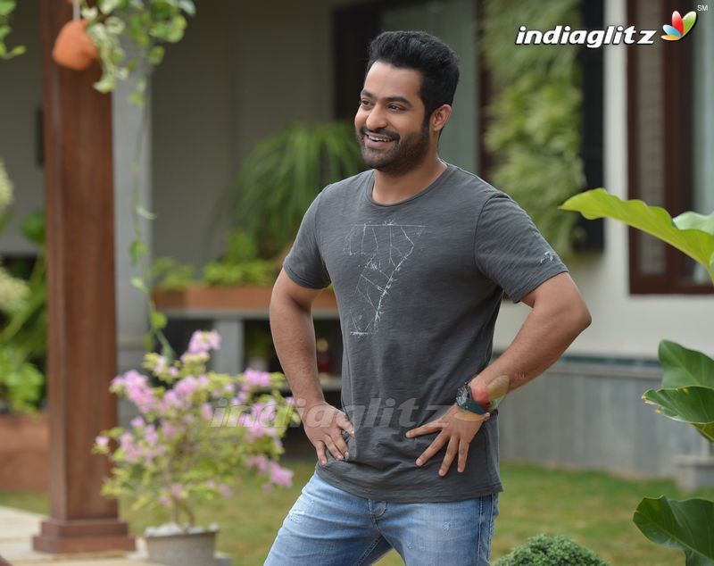 Aravindha Sametha