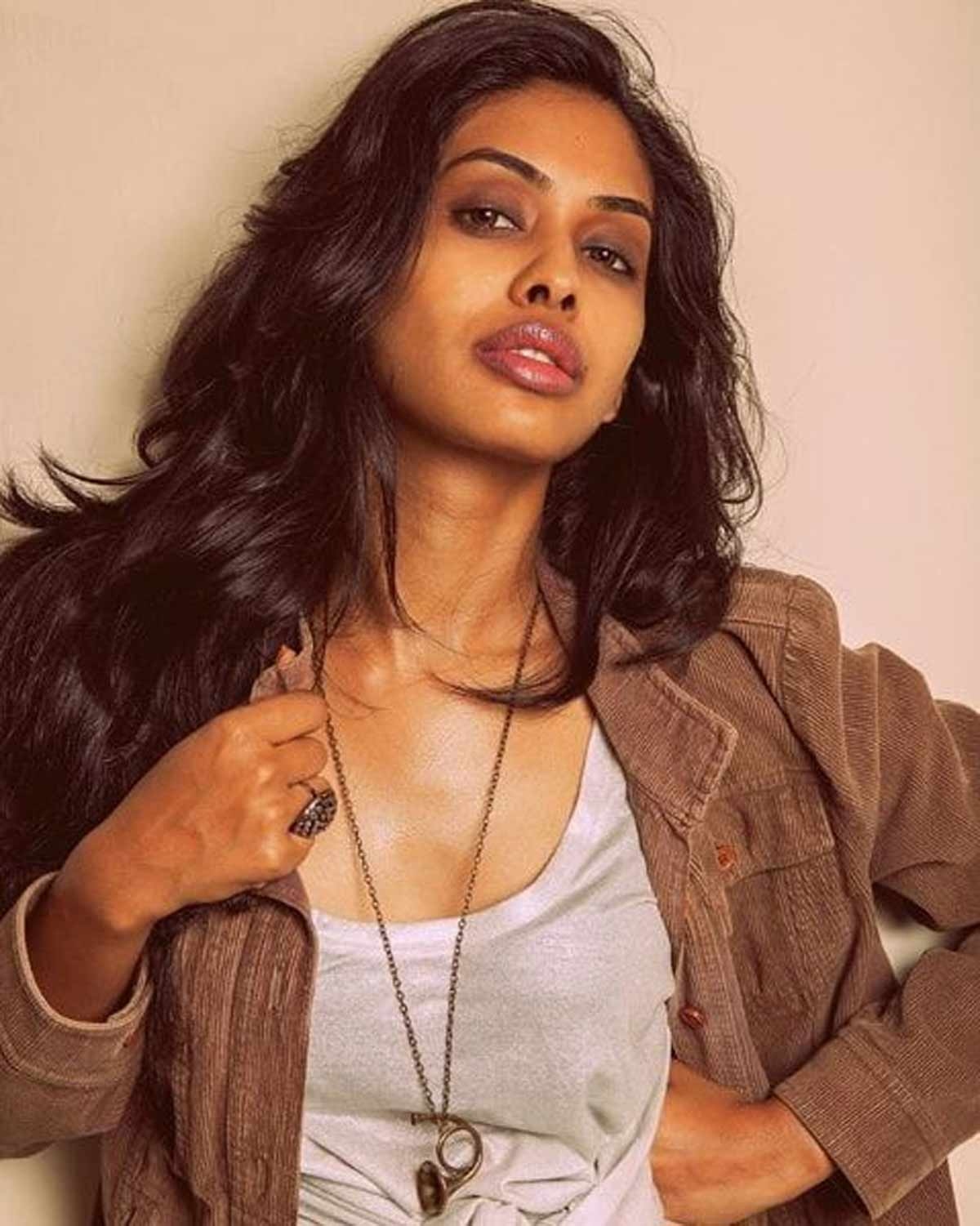 Kaala actress Anjali Patil falls prey to Drugs Scam