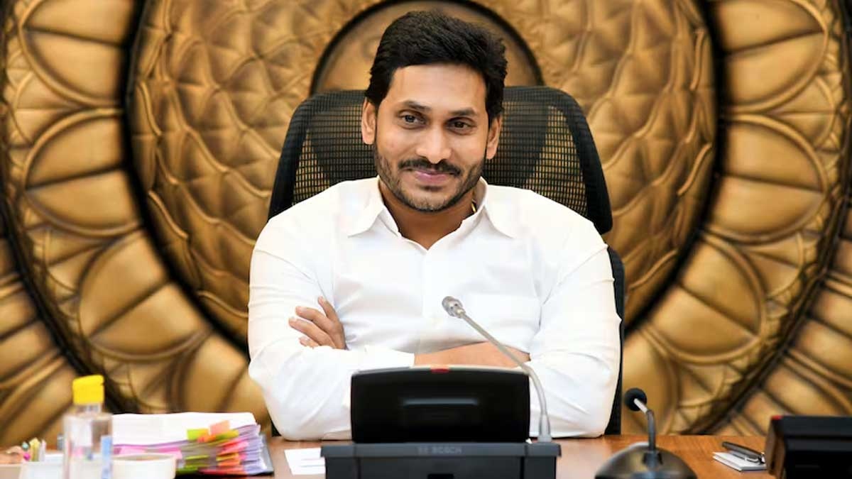 నిరుద్యోగులకు ఏపీ ప్రభుత్వం శుభవార్త.. సర్కార్ పోస్టులకు వయోపరిమితి పెంపు