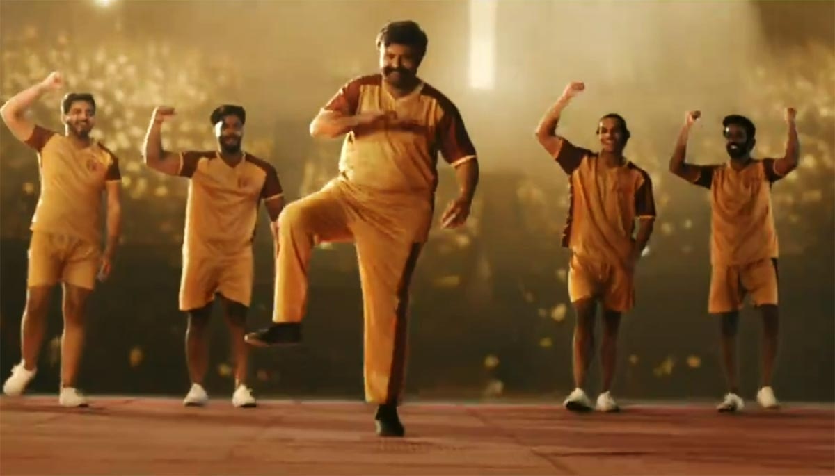 Balakrishna roars on Kabaddi court