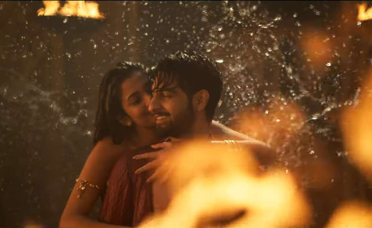 Banaras Trailer: Time travel meets timeless love