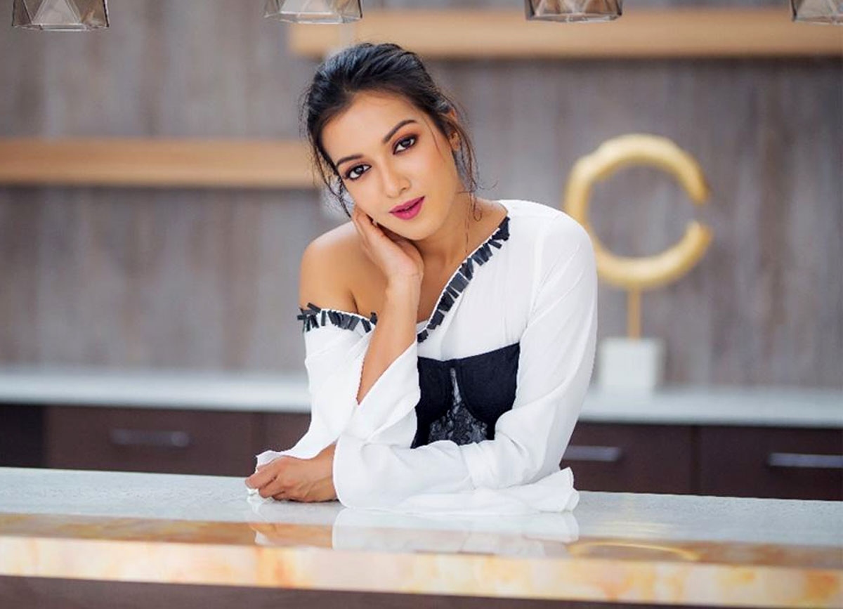 Catherine Tresa: Celebrating 35 Years of Talent and a Bright Future in the US