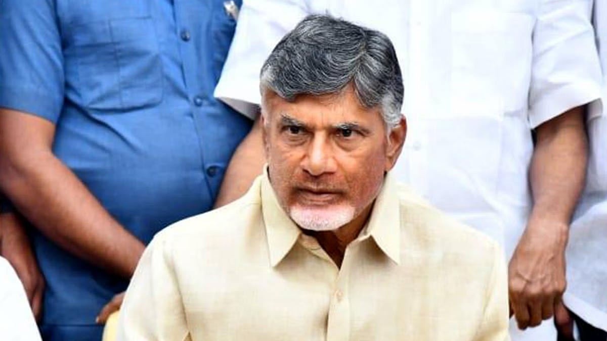 సుప్రీంకోర్టులో చంద్రబాబు క్వాష్‌ పిటిషన్‌పై విచారణ శుక్రవారానికి వాయిదా