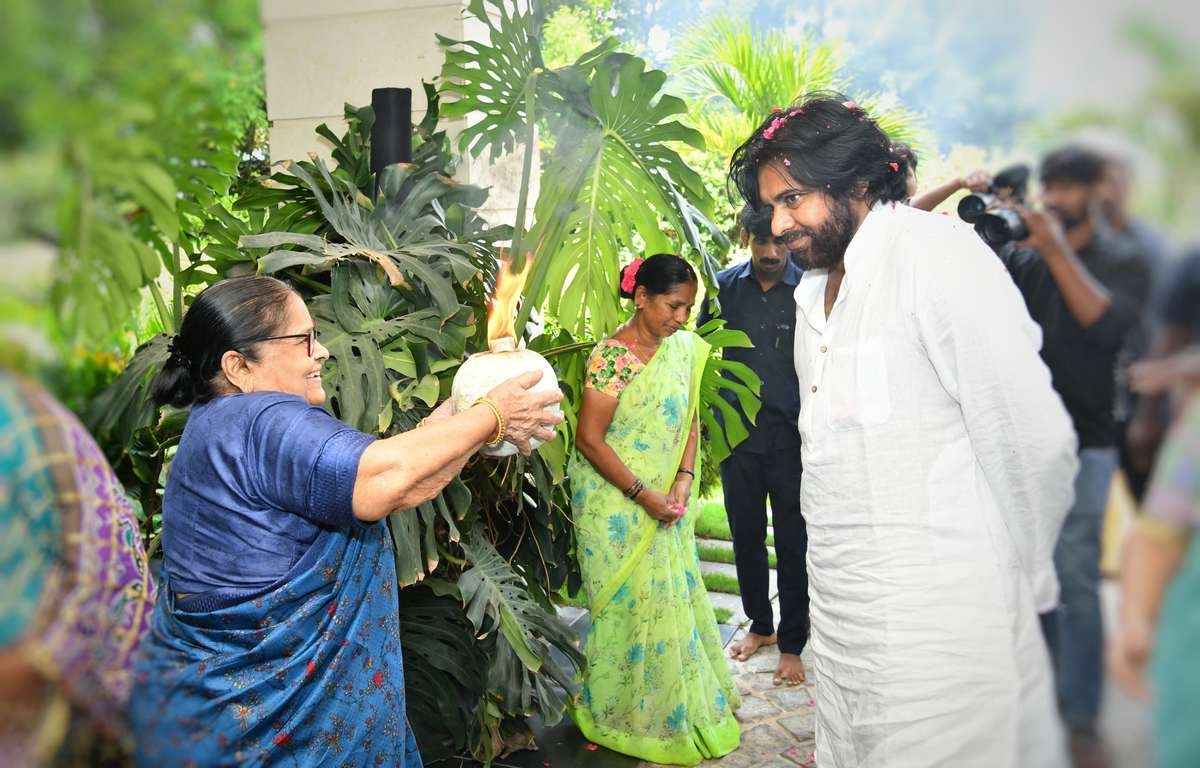 Mega Family Celebrates Janasena & Pawan Kalyans Victory