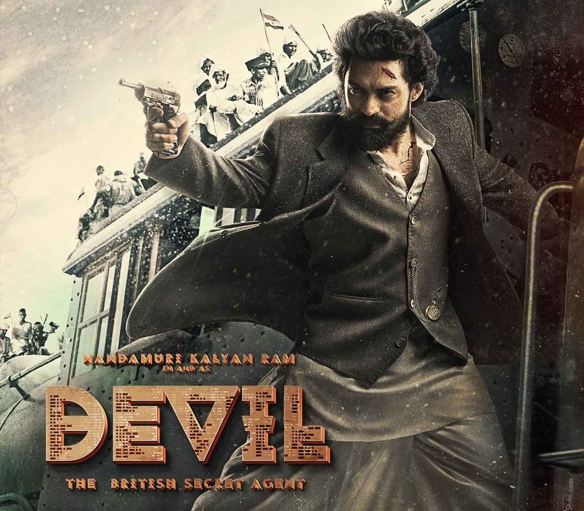 Kalyan Rams Devil: Elnaaz electrifies as Rosy 