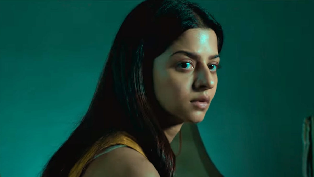 Fear Trailer: Vedhika Back With A Horror Treat