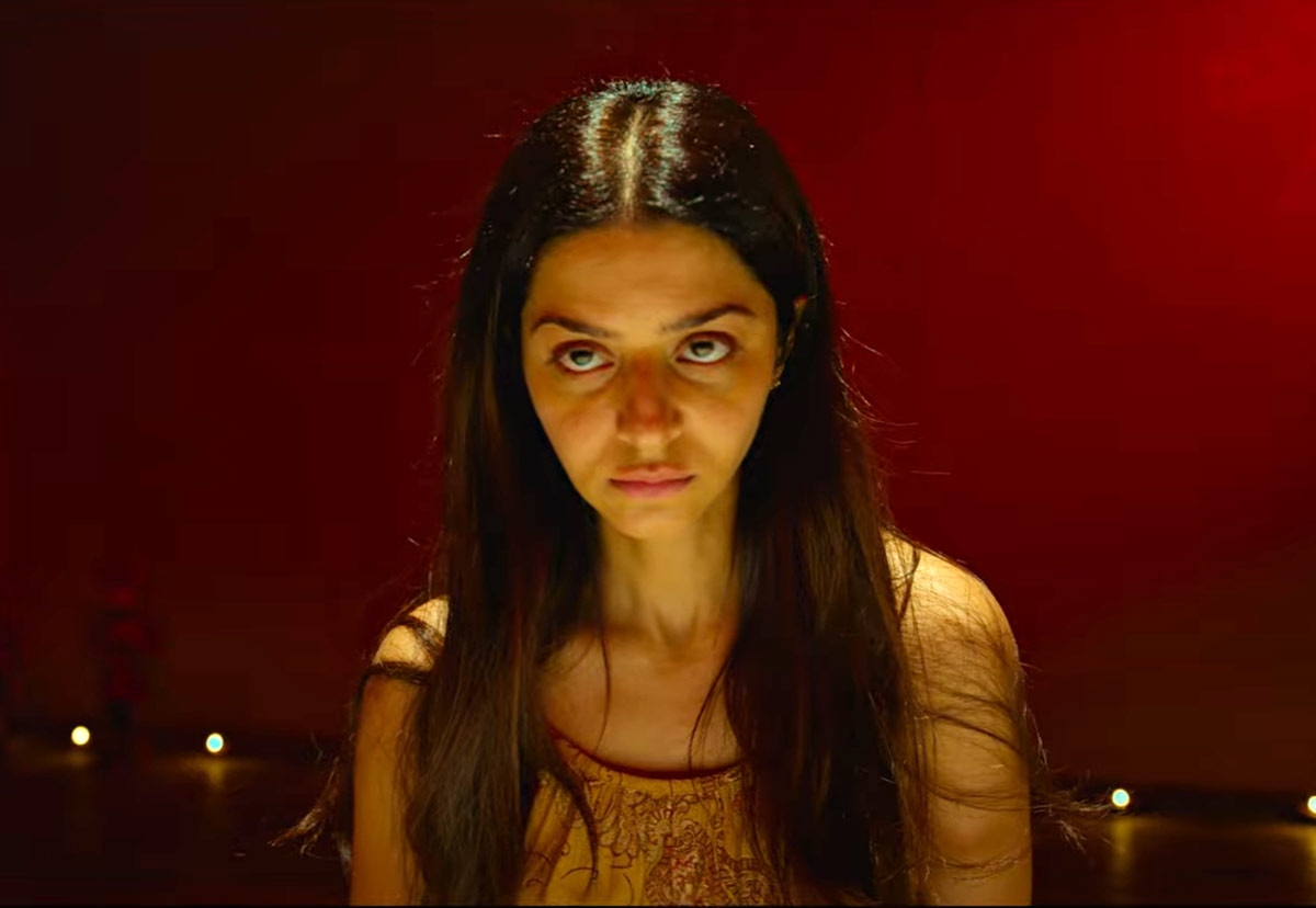 Fear Trailer: Vedhika Back With A Horror Treat