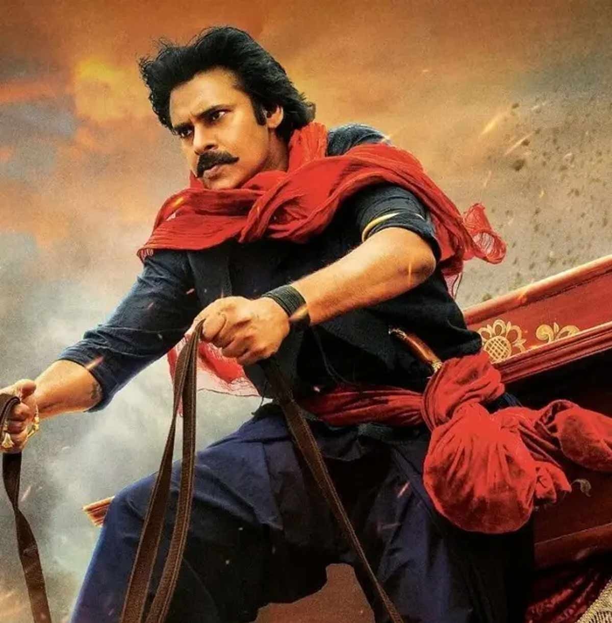 Pawan Kalyan to raise his sword for Hari Hara Veera Mallu