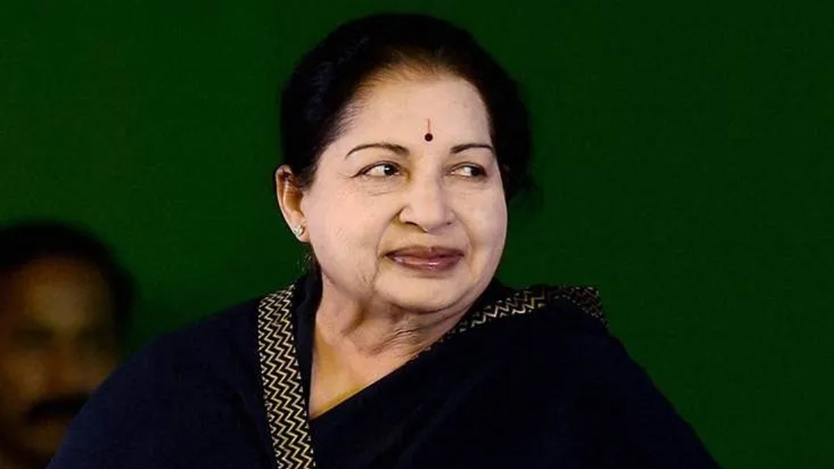 Jayalalitha: పెద్ద ట్రంకు పెట్టెలు తెచ్చుకోండి.. జయలలిత బంగారు ఆభరణాలు తీసుకెళ్లండి..