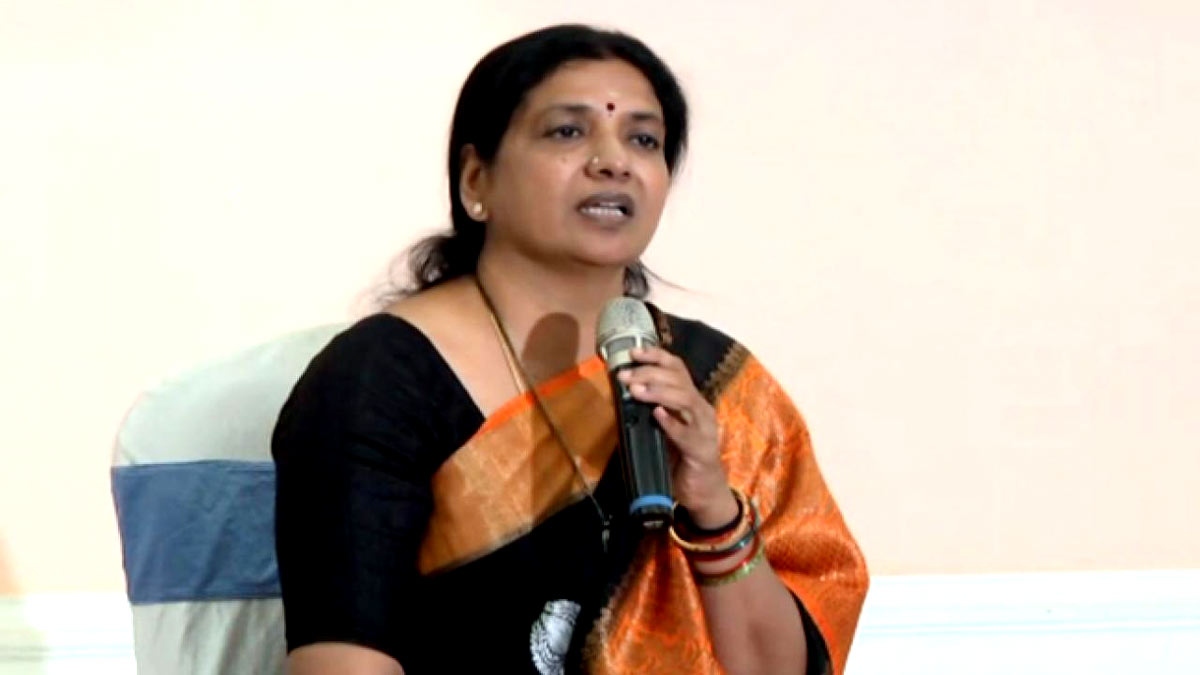 Jeevitha Rajasekhar holds a detailed presser ahead of MAA polls