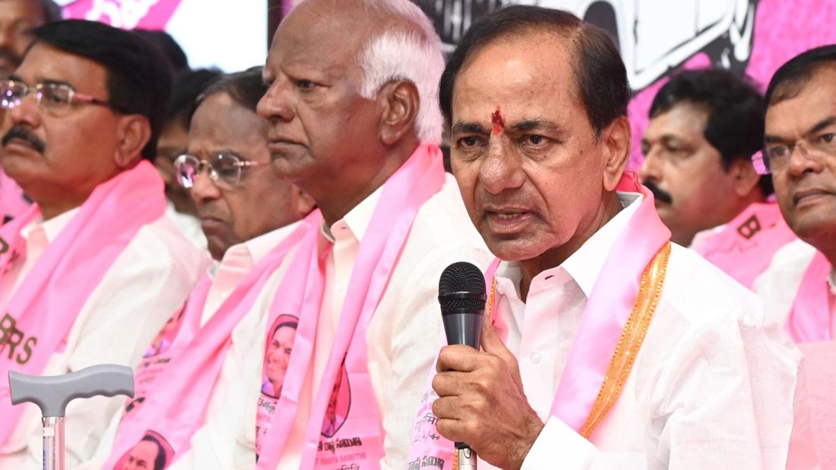 KCR: కేసీఆర్‌నే తిర‌గ‌నివ్వరా..? ఎన్ని గుండెల్రా మీకు.. ప్రభుత్వంపై గులాబీ బాస్ ఫైర్..