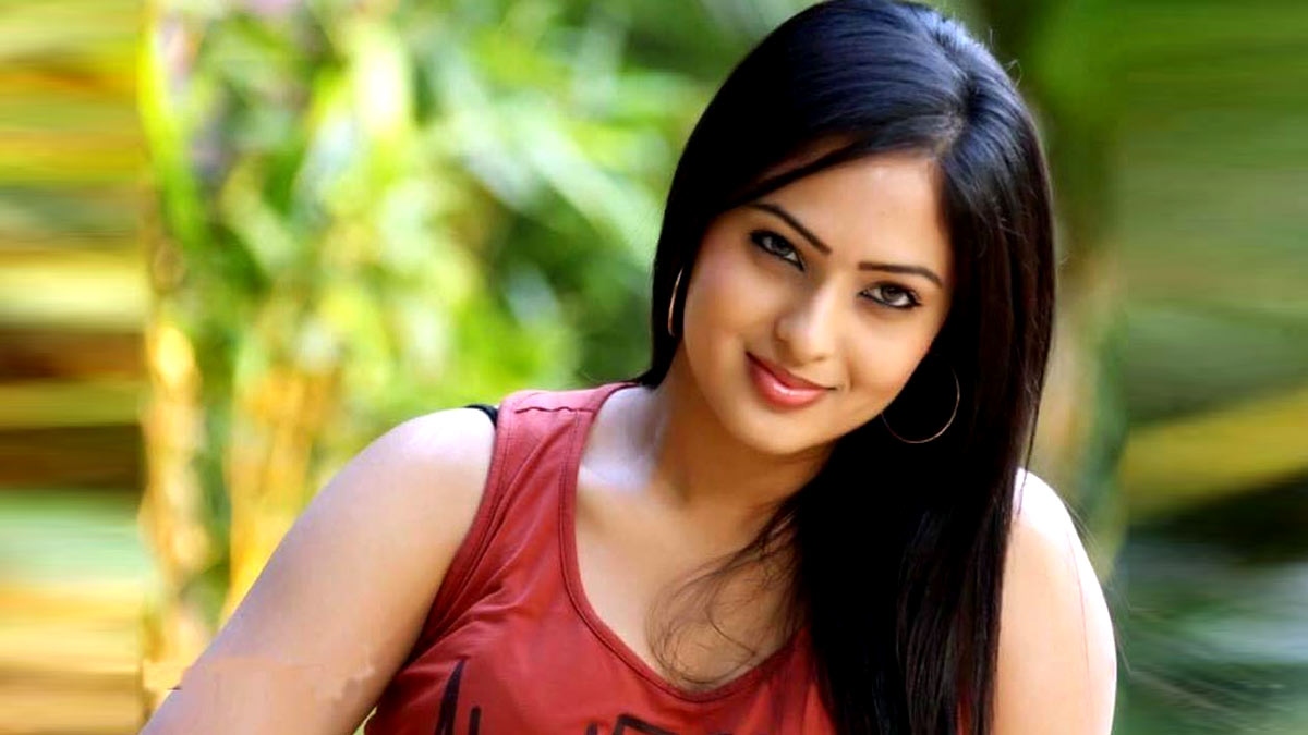 Nikesha Patel says Pawan Kalyan will change the future