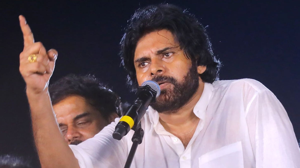 Pawan Kalyan: సీఎం జగన్‌పై రాయి దాడి ఘటనకు ఆ నలుగురిదే బాధ్యత: పవన్ కల్యాణ్