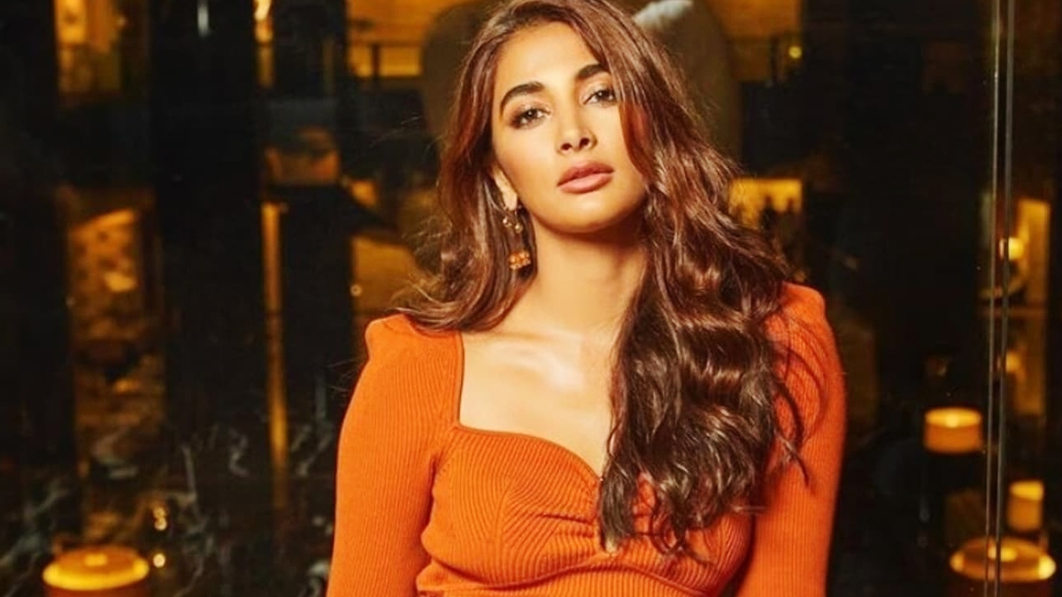 Pooja Hegde sizzles opposite male superstars with consistency!