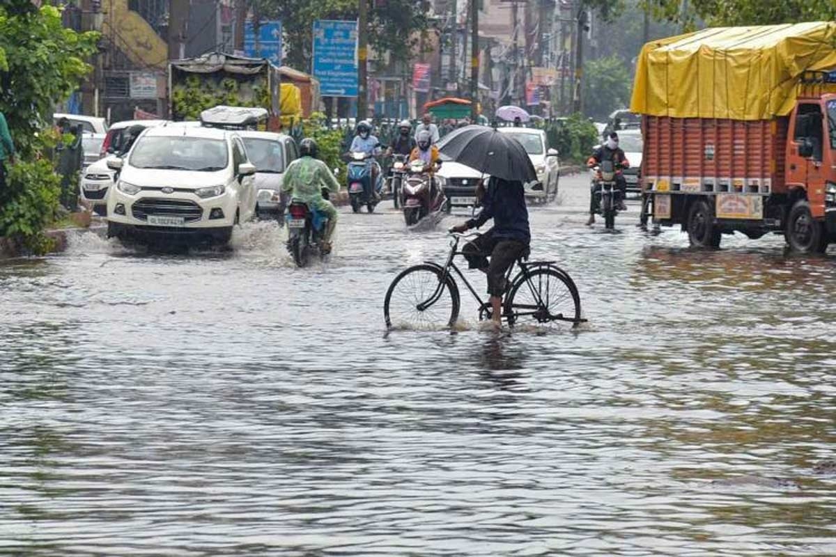 అసలే చలితో గజగజ... తెలుగు రాష్ట్రాలకు వర్ష సూచన, అక్కడక్కడా వడగండ్ల వానలు