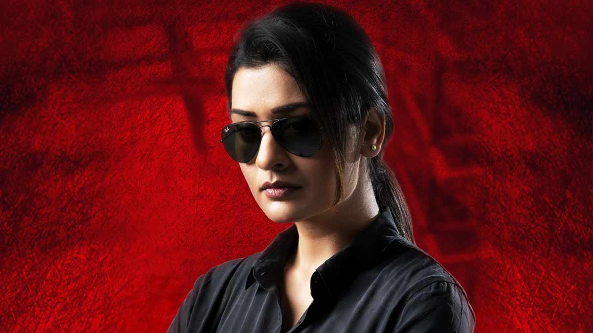 Payal Rajput to give Rakshana as a powerful cop with its release