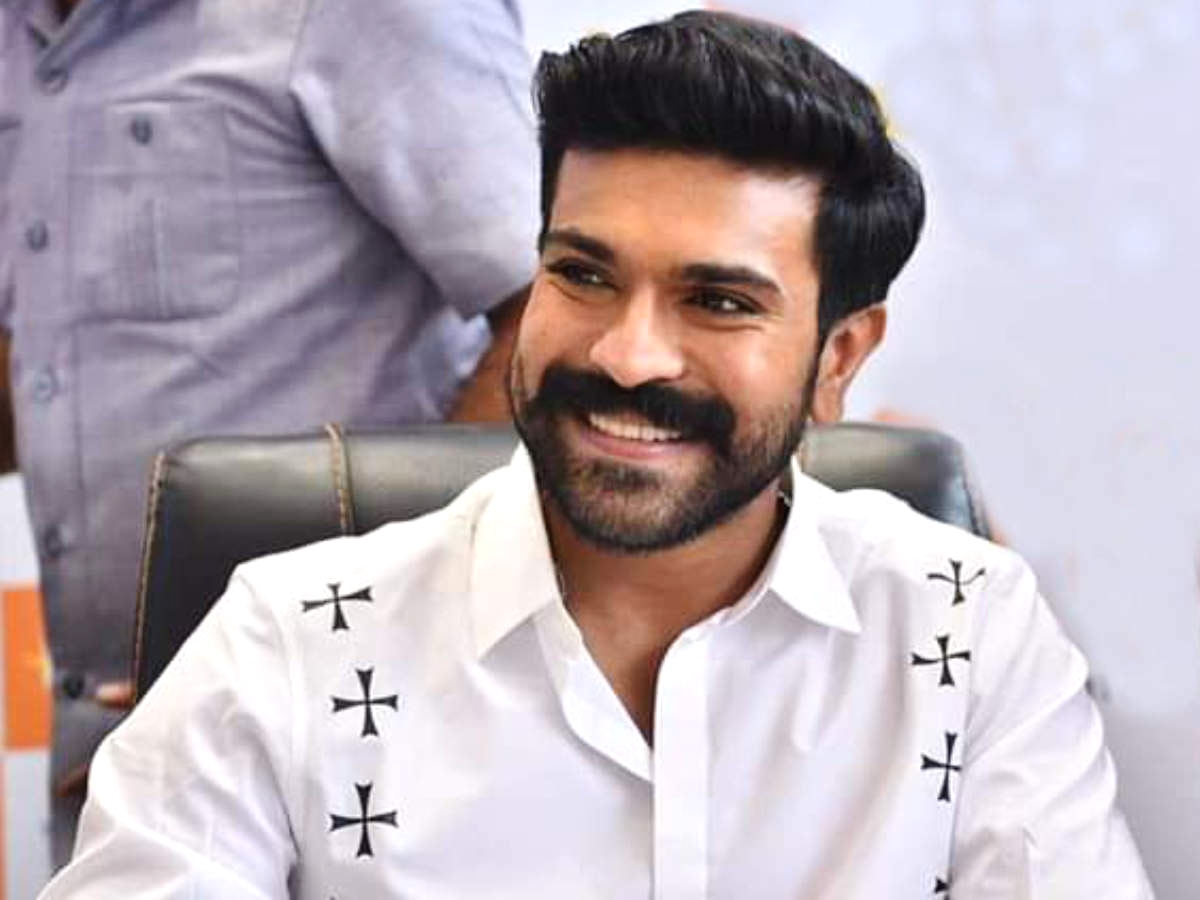 ISPL T10: Ram Charan encourages his team Falcon Risers for the brave fight