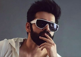 Ram Pothineni Plays With His Bart!