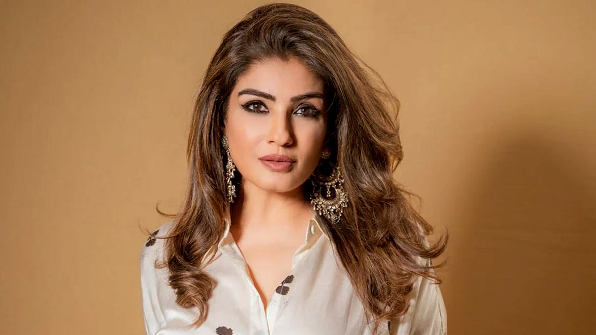 Did drunk Raveena Tandon hit the mob and create a ruckus?