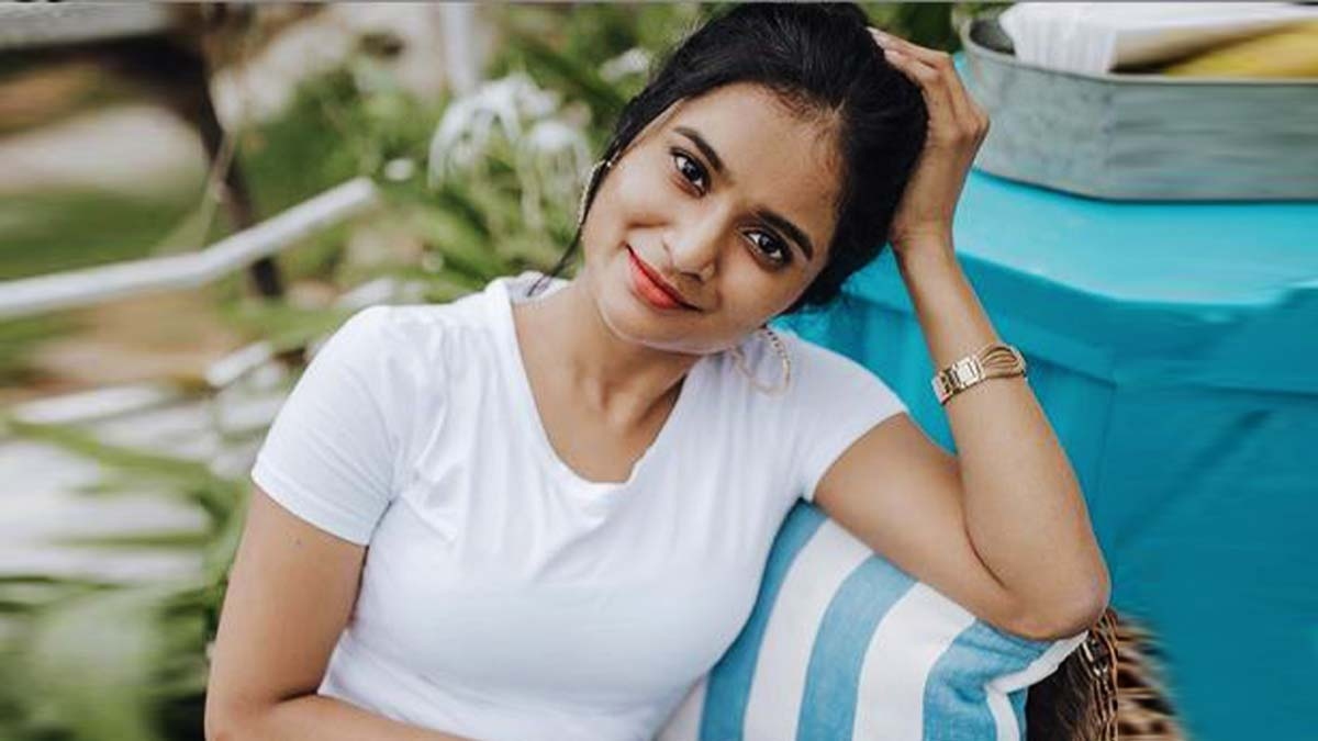 Celebrity Stylist Shravya Varma announces engagement with Star badminton player Kidambi Srikanth