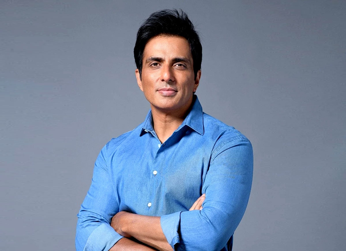 Sonu Sood to contest for Mumbai Mayors post?