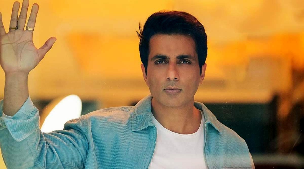 Sonu Sood to contest for Mumbai Mayors post?