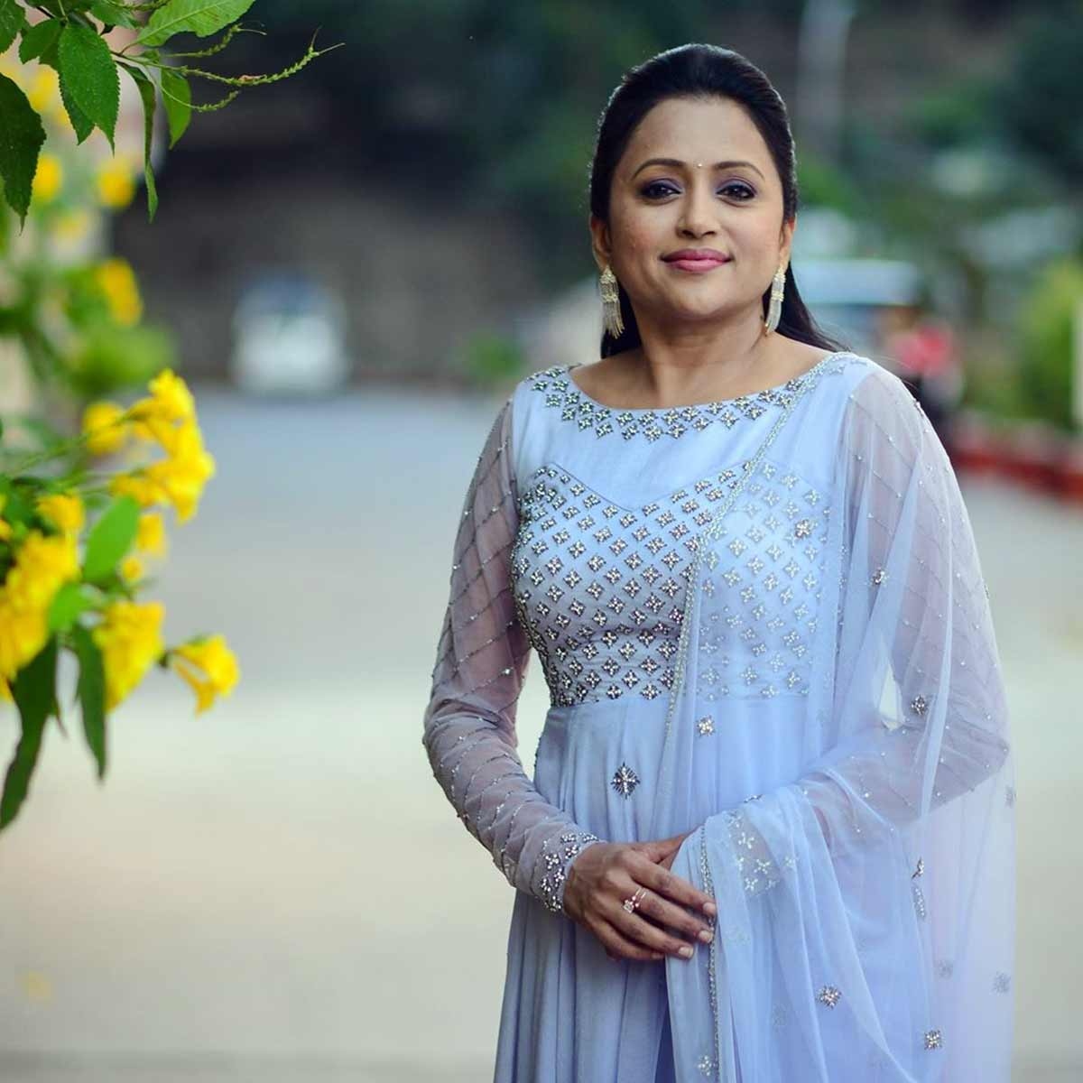 Suma Kanakala announces temporary goodbye