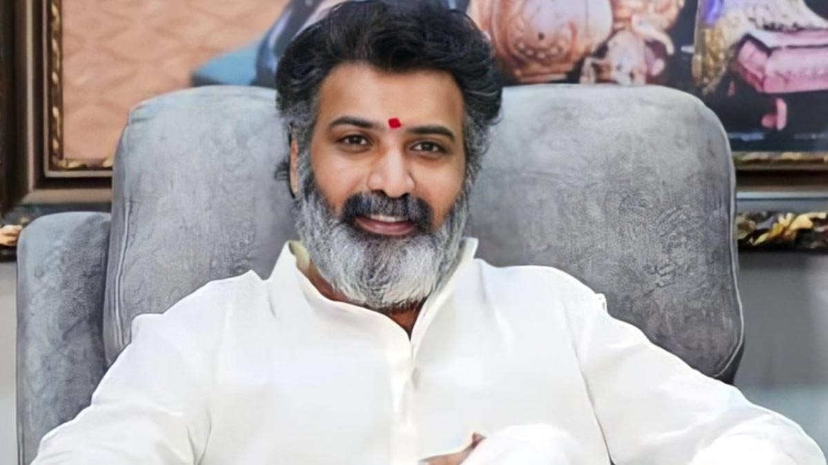 రోజులు గడుస్తున్నా స్పృహలోకి రాని తారకరత్న.. విదేశాలకు తరలించే ఛాన్స్..?