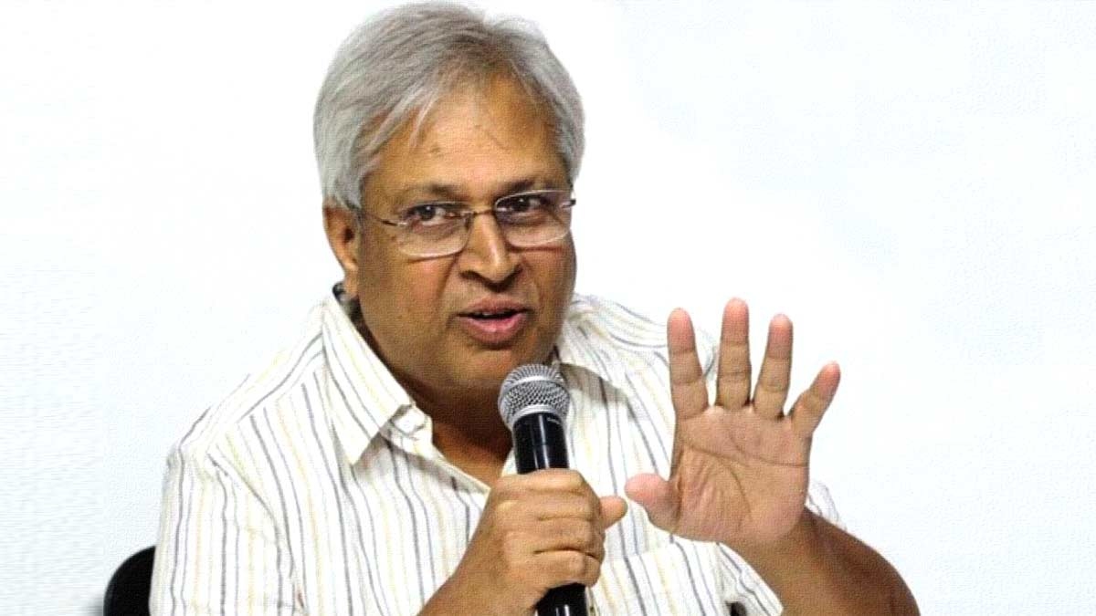 Undavalli: వైసీపీ ఎమ్మెల్యేల మార్పుపై ఉండవల్లి సంచలన వ్యాఖ్యలు