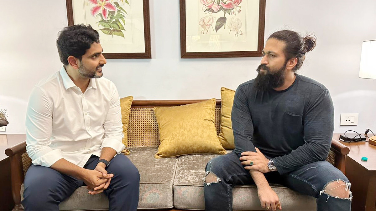 Viral! Yash calls on Nara Lokesh