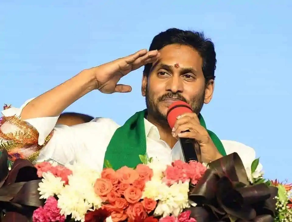 YSRCP: గ్రౌండ్‌లోకి దిగిన సీఎం జగన్.. గణనీయంగా పెరిగిన వైసీపీ గ్రాఫ్..