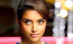 Asin is tired and wants to holiday