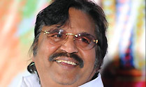 Dasari to present Swarna Kankanam to Rajendra Prasad