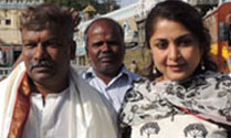 Krishna Vamsi and Ramya Krishna visit Tirupati