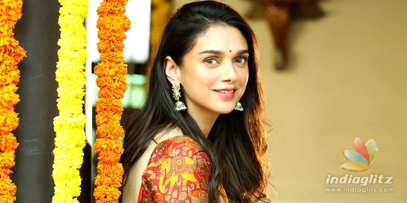 Aditi Rao Hydari learns Kalaripayattu for Ponniyan Selvan