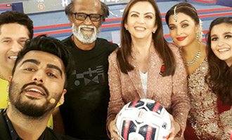 SUPER SELFIE: Rajinikanth, Aishwarya, Alia, Arjun clicked together