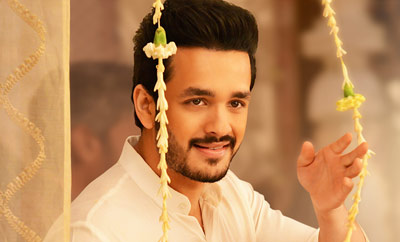 Akhil's mystery girl hogs headlines