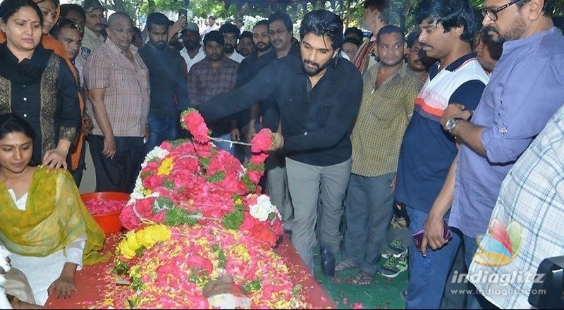 Allu Arjun pays homage