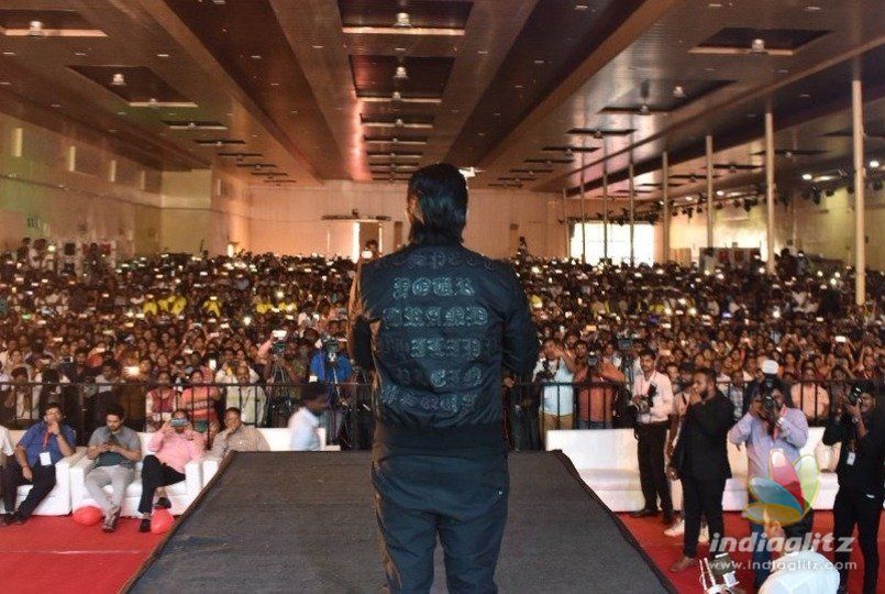 Allu Arjun felicitated at glitzy college event