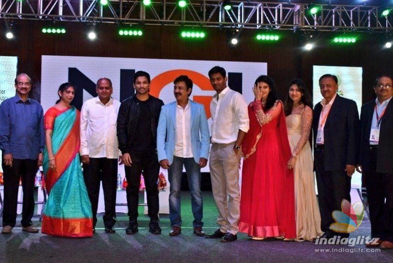 Allu Arjun felicitated at glitzy college event