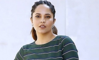 విల‌న్ పాత్ర‌లో అన‌సూయ‌..?