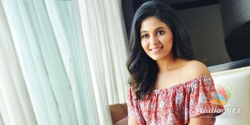 Anjali on Vakeel Saab, Pawan Kalyan & more