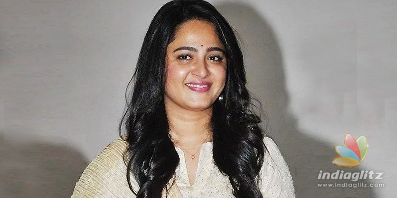 Anushka in Ye Maaya Chesave sequel?