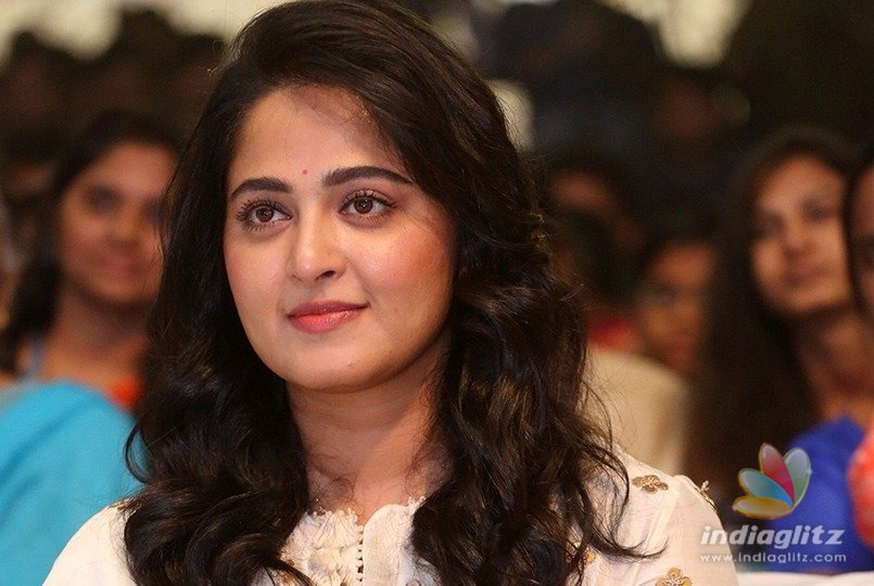 Anushka to romance unexpected hero: Reports