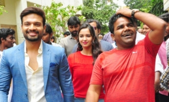 'Brand Babu' Promotions At SIMS College Of Nursing Guntur