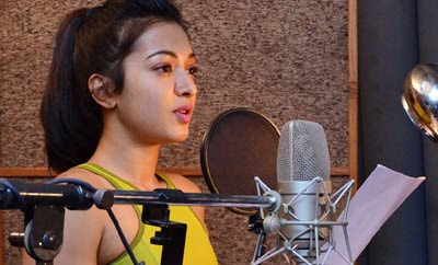 Catherine Tresa dubbing for 'Gautham Nanda'