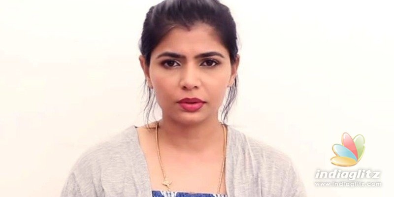 Chinmayi calls out actor-politician for banning a dubbing artist